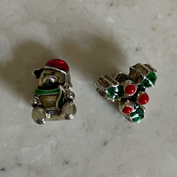 15 charms beads holiday Christmas jewelry making red green tree snowman - Picture 4 of 8